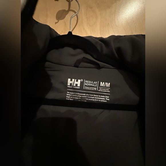 Helly Hansen Women's Spirit Insulated Jacket, Black, Medium - Picture 3 of 7
